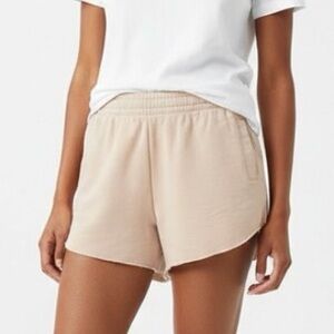 Aerie Cream Cloud Fleece Short With Pockets & Raw Hem - Waist 19